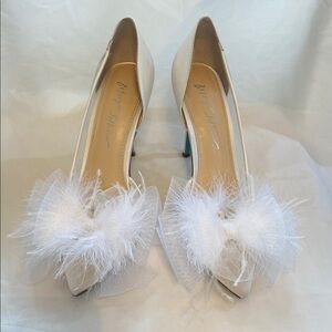 Betsey Johnson Cream and White Stiletto Heels with Feather Embellishments